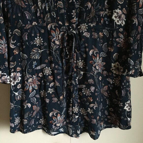 Hilary Radley Long Dark Floral Paradisaical Tunic Blouse - Picture 4 of 16